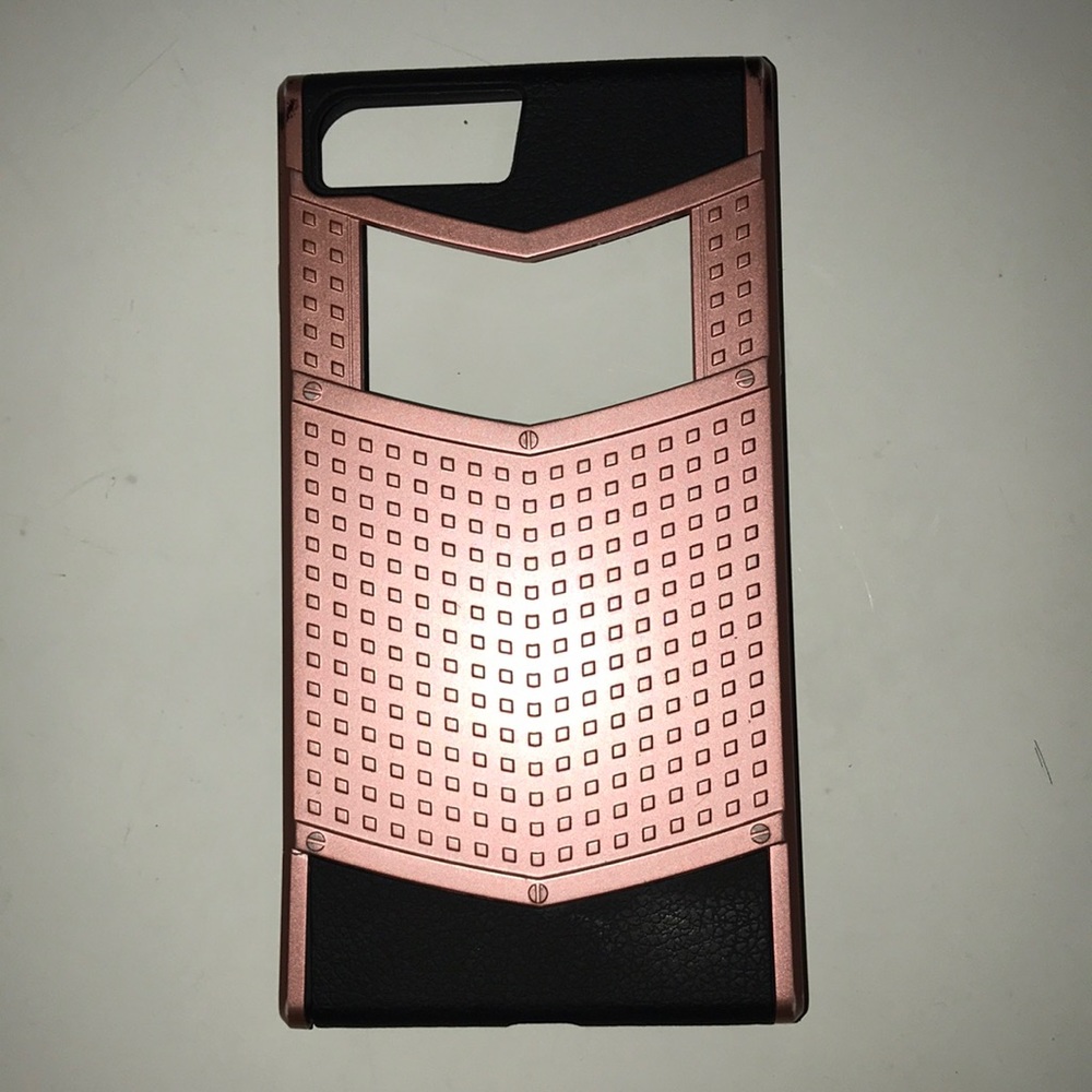 2 PHONE CASES FOR $23